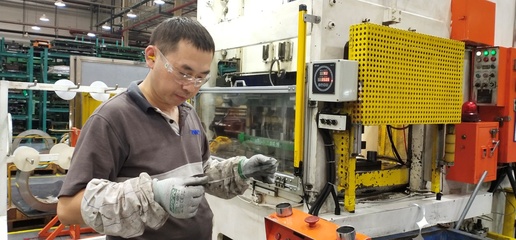 南昌經開區對高新技術企業減費降稅促進企業出口創匯